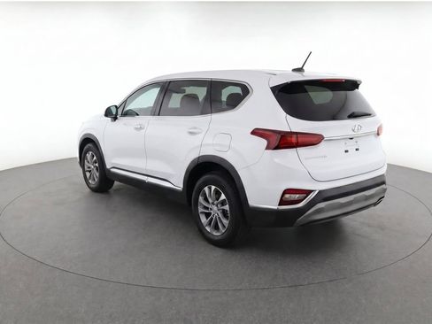 Used 2019 Hyundai Santa Fe SE FWD image 3