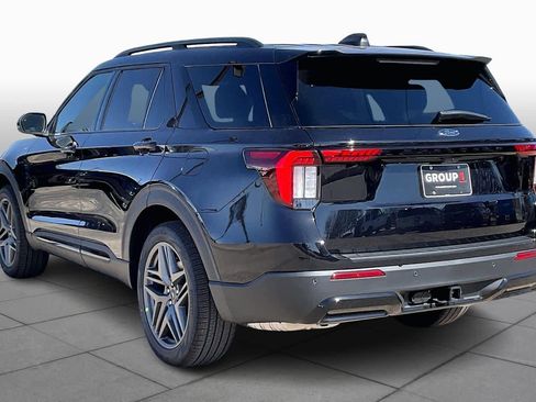 New 2026 Ford Explorer ST-Line image 12
