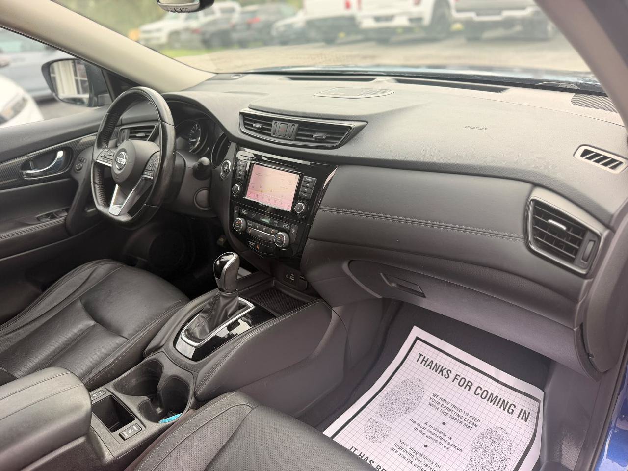 Used 2018 Nissan Rogue SL AWD/4WD image 13
