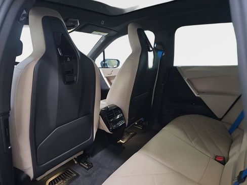 Used 2024 BMW iX xDrive50 image 16