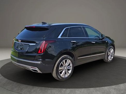 Used 2024 Cadillac XT5 Premium Luxury AWD/4WD image 4