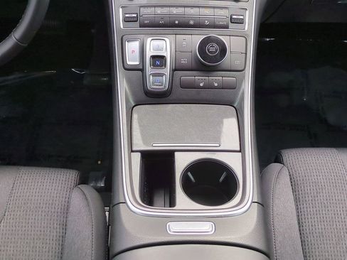 Certified 2023 Hyundai Santa Fe SEL image 19