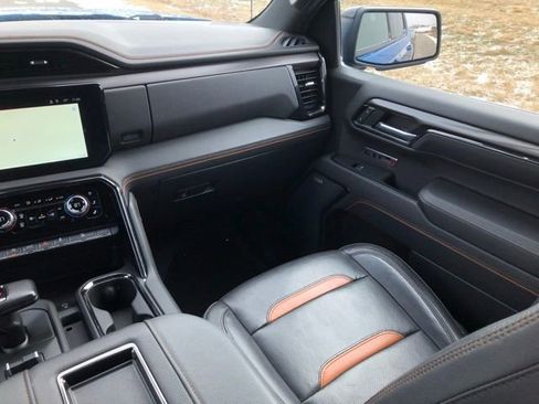 Used 2022 GMC Sierra 1500 AT4 w/ AT4 Preferred Package image 31