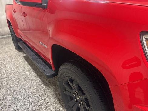 Used 2020 Chevrolet Colorado LT w/ LT Convenience Package image 9