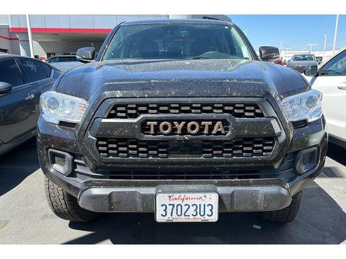 Used 2023 Toyota Tacoma 4x4 Double Cab w/ Trail Edition image 3
