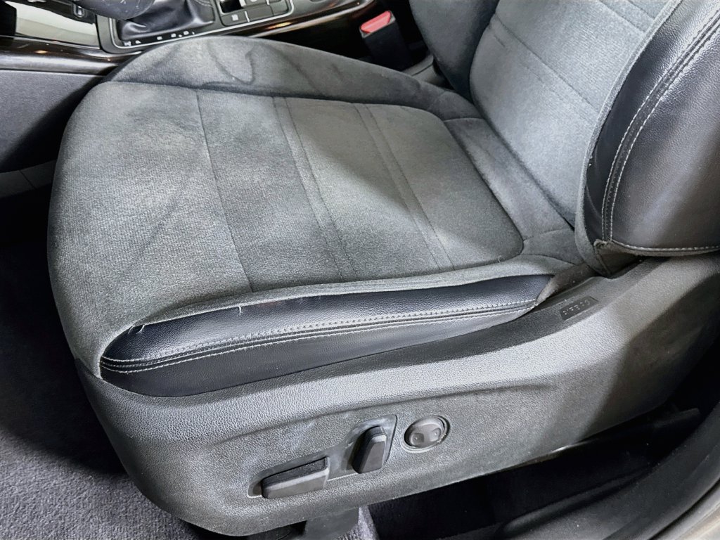Used 2019 Kia Sorento EX FWD image 23