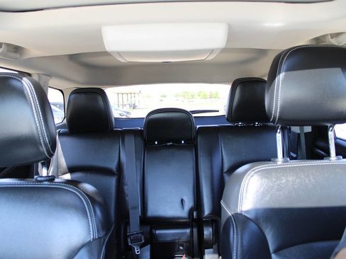 Used 2018 Dodge Journey Crossroad w/ Rear Seat Video Group AWD/4WD image 14