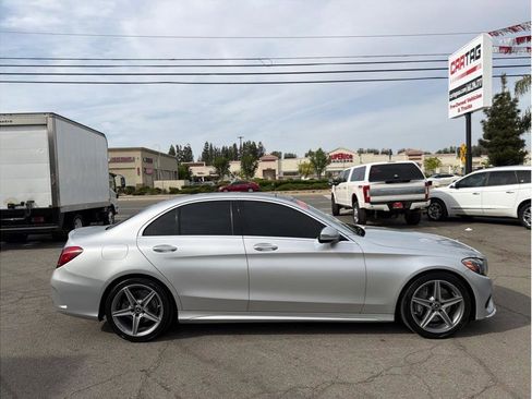 Used 2018 Mercedes-Benz C 300 Sedan image 4