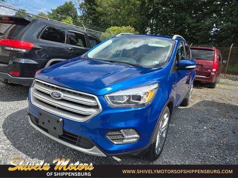 Used 2019 Ford Escape Titanium AWD/4WD image 1