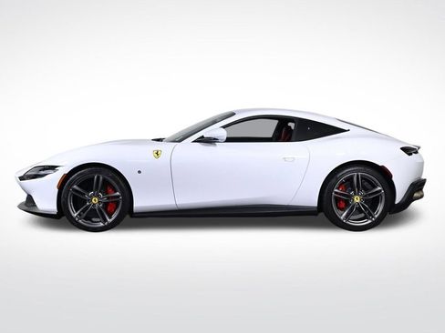 Used 2023 Ferrari Roma RWD image 7