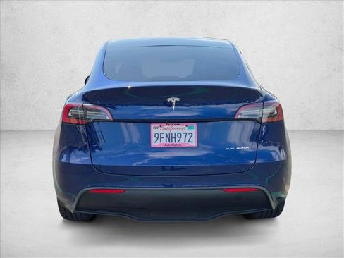 Used 2023 Tesla Model Y Long Range AWD/4WD image 7