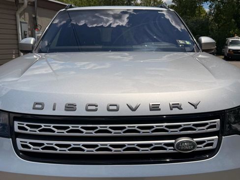 Used 2019 Land Rover Discovery HSE AWD/4WD image 18