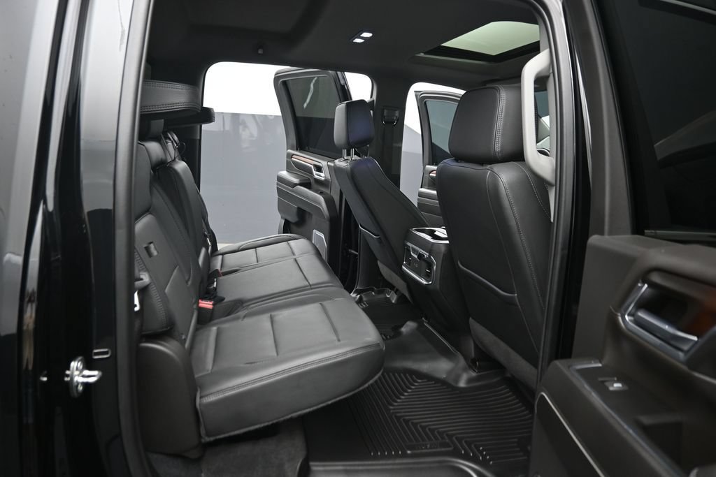 Used 2024 GMC Sierra 2500 Denali w/ Denali Reserve Package AWD/4WD image 36