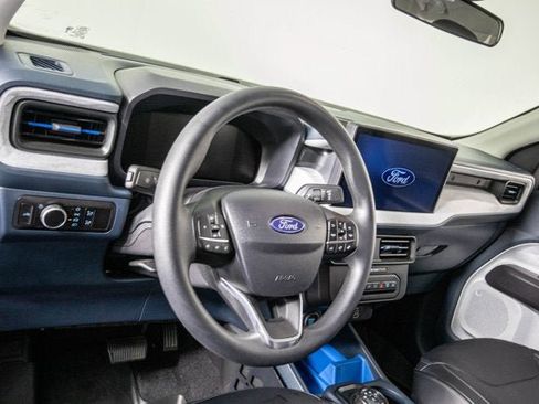 Used 2025 Ford Maverick XLT w/ Equipment Group 302A AWD/4WD image 18