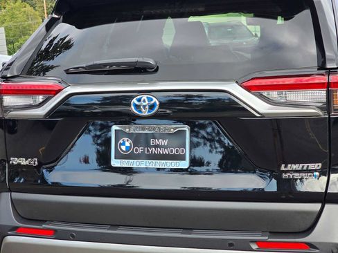 Used 2024 Toyota RAV4 Limited w/ Advanced Technology Package AWD/4WD image 13