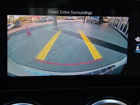 Certified 2021 Mercedes-Benz GLA 250 4MATIC image 24