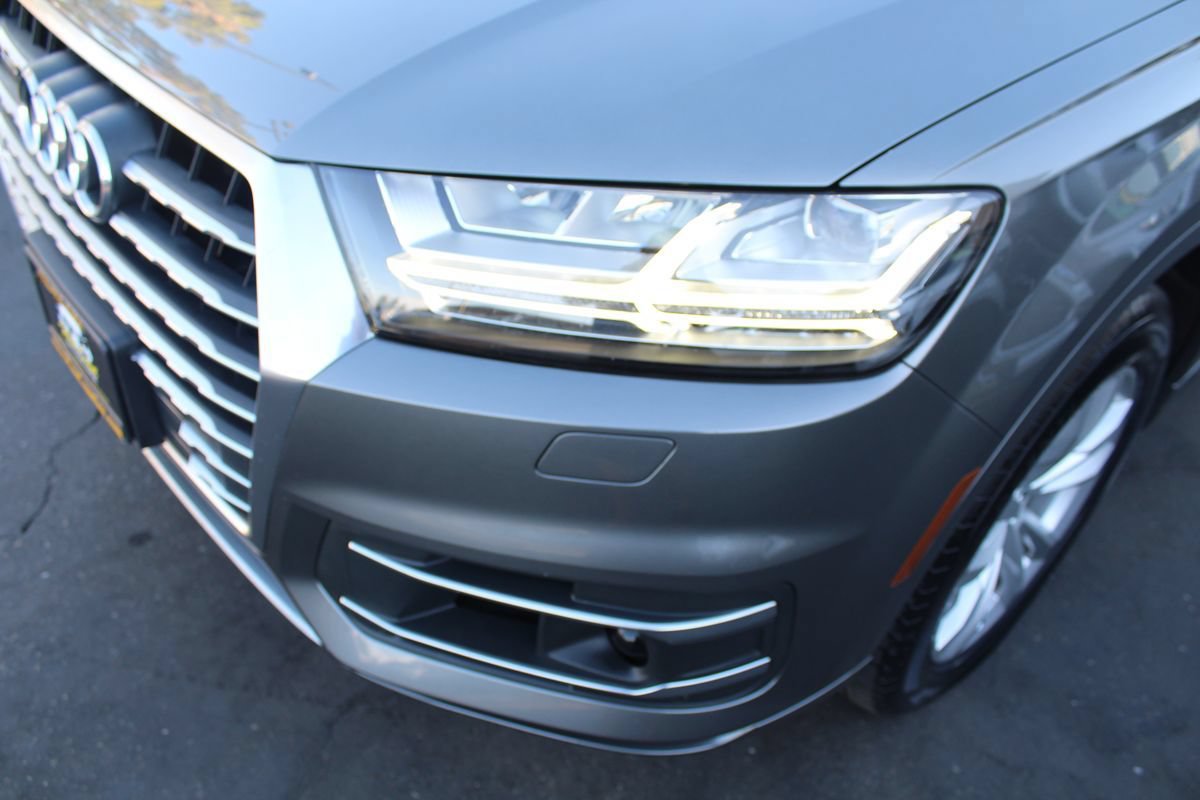 Used 2017 Audi Q7 3.0T Premium Plus AWD/4WD image 10