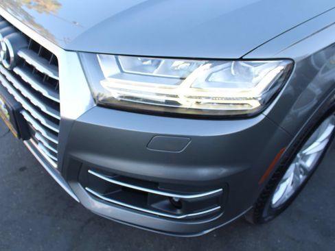 Used 2017 Audi Q7 3.0T Premium Plus AWD/4WD image 10
