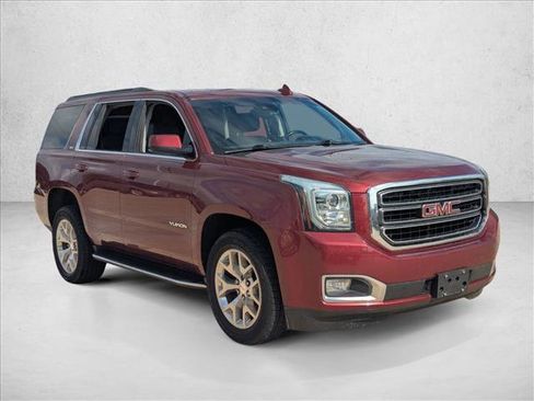 Used 2020 GMC Yukon SLT image 3