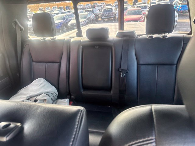 Used 2022 Ford F350 Lariat w/ Camper Package AWD/4WD image 18