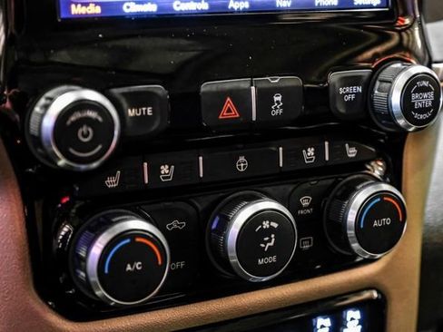 Used 2019 RAM 2500 Laramie image 27