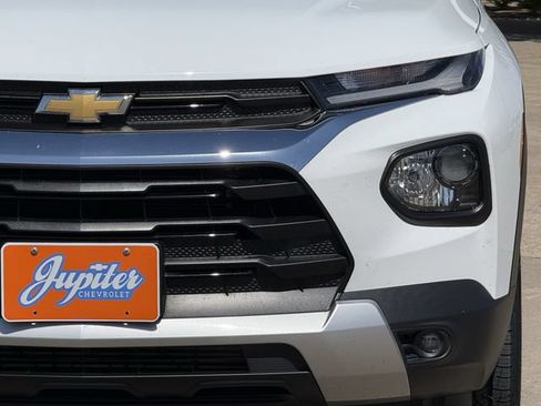 Certified 2023 Chevrolet TrailBlazer LT FWD image 10