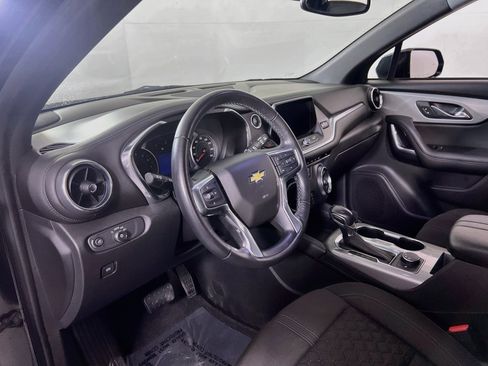 Used 2019 Chevrolet Blazer LT FWD image 9