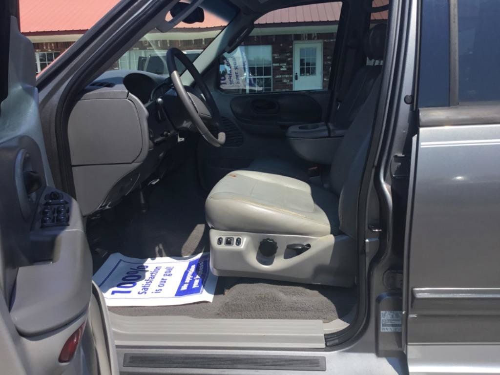 Used 2002 Ford F150 XLT RWD image 24