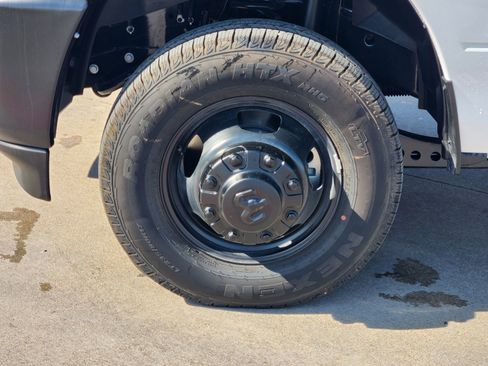 New 2026 RAM 3500 Tradesman image 12