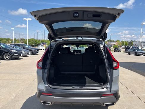 Certified 2025 Honda CR-V Sport image 40
