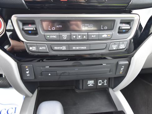 Certified 2018 Honda Ridgeline RTL-E image 21