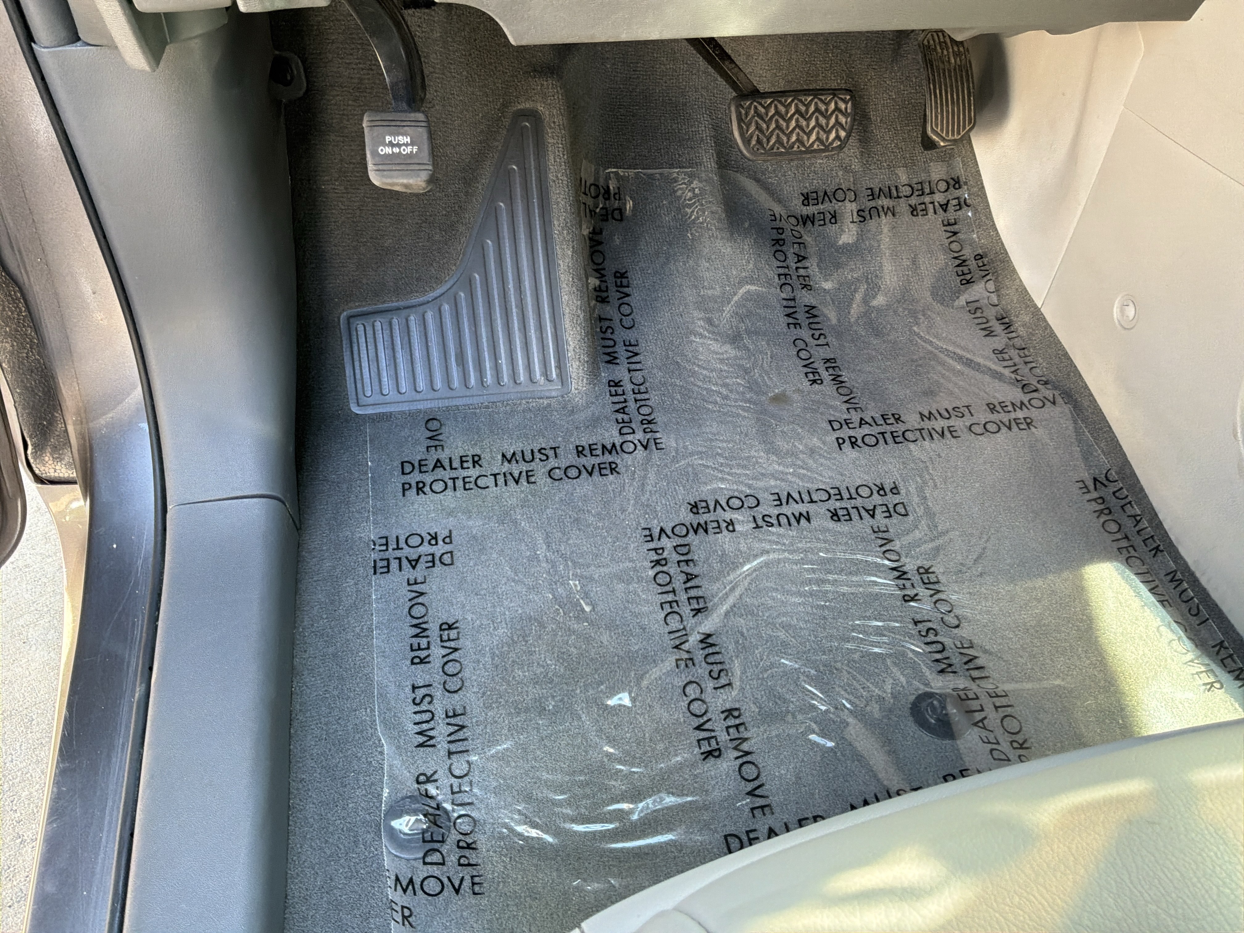 Used 2019 Toyota Sienna LE FWD image 17