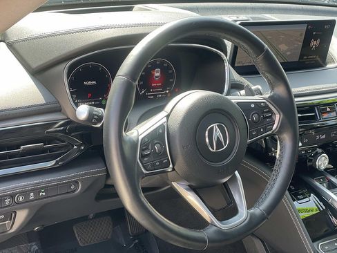 Used 2022 Acura MDX w/ Advance Package AWD/4WD image 4