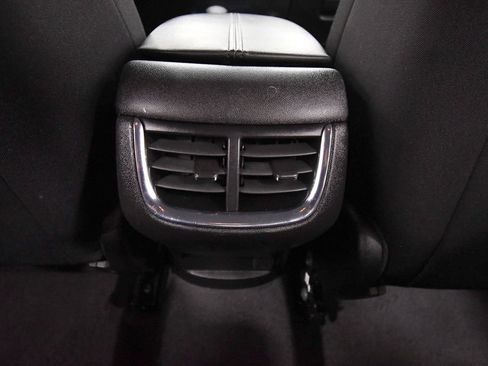 Used 2024 Chevrolet Malibu LT FWD image 16