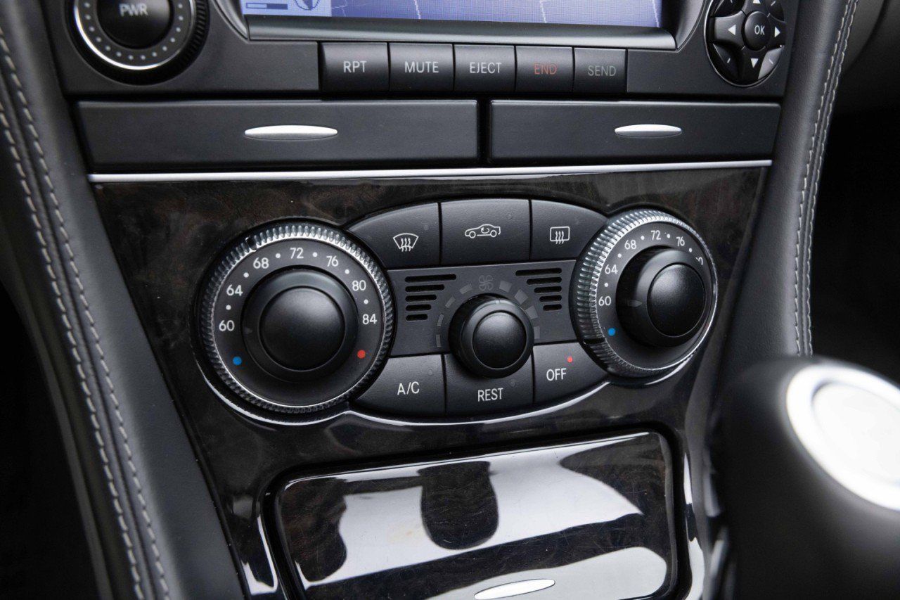 Used 2006 Mercedes-Benz SL 65 AMG image 40