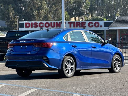 Used 2024 Kia Forte LXS image 5