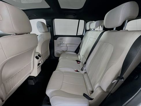 New 2026 Mercedes-Benz GLB 250 4MATIC image 24