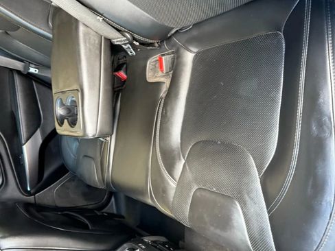 Used 2020 Jeep Cherokee Limited image 25