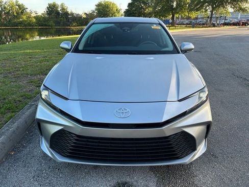 Certified 2025 Toyota Camry LE image 8
