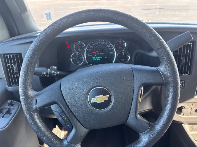 Used 2025 Chevrolet Express 3500 LT w/ LT Preferred Equipment Group RWD image 17