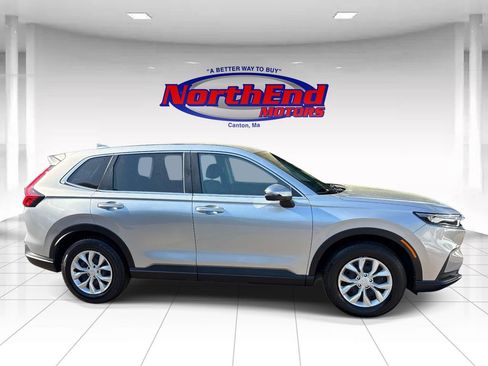 Used 2025 Honda CR-V LX image 2