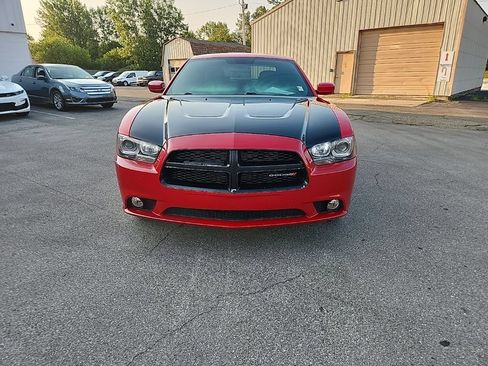 Used 2012 Dodge Charger SE RWD image 10