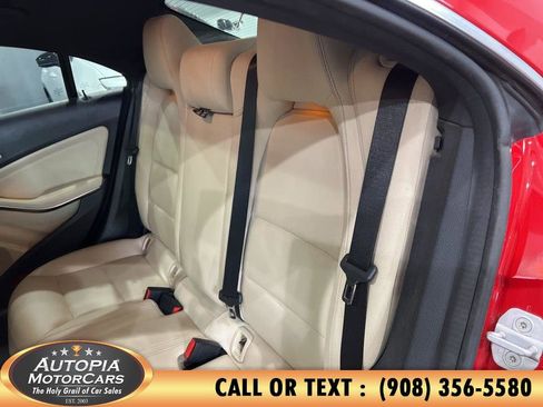 Used 2014 Mercedes-Benz CLA 250 4MATIC image 16