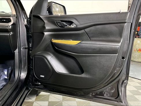 Used 2019 GMC Acadia Denali w/ Technology Package image 24