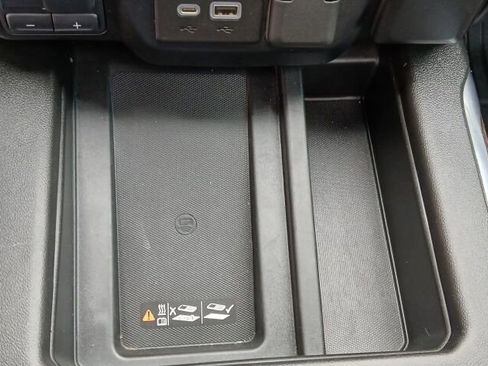 Used 2021 GMC Sierra 3500 Denali image 33