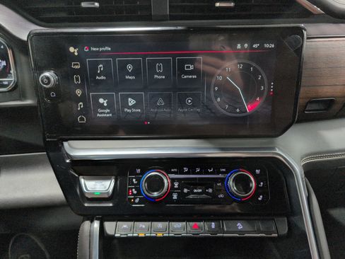 Used 2025 GMC Sierra 1500 Denali Ultimate AWD/4WD image 11
