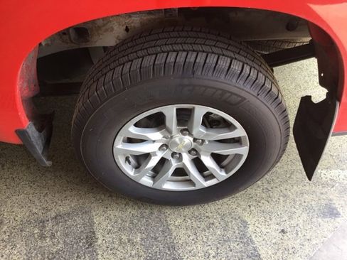 Used 2019 Chevrolet Silverado 1500 LT w/ All-Star Edition image 15