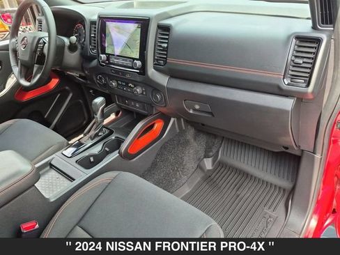 Used 2024 Nissan Frontier PRO-4X w/ Technology Package AWD/4WD image 33