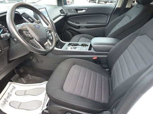 Used 2024 Ford Edge SE image 18