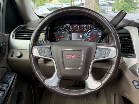 Used 2019 GMC Yukon SLT w/ Open Road Package RWD image 35